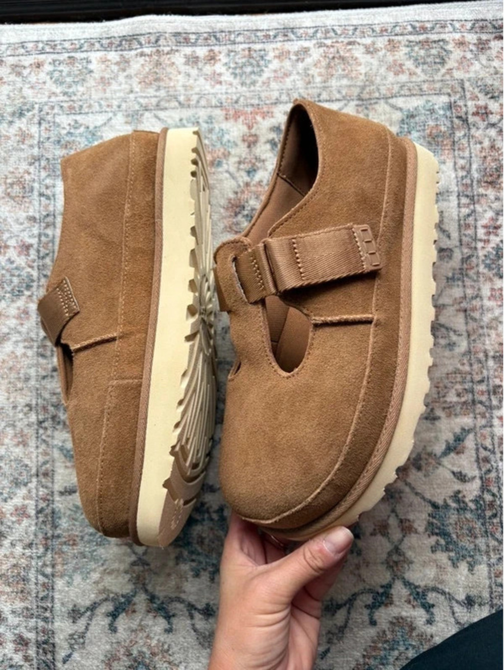 Womens Uggs Mary Jane Style Size 9 USA